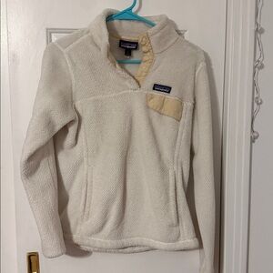 Patagonia Off-White Fleece Pullover with Tan Accent